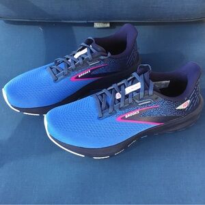 Brooks Women’s Launch 10